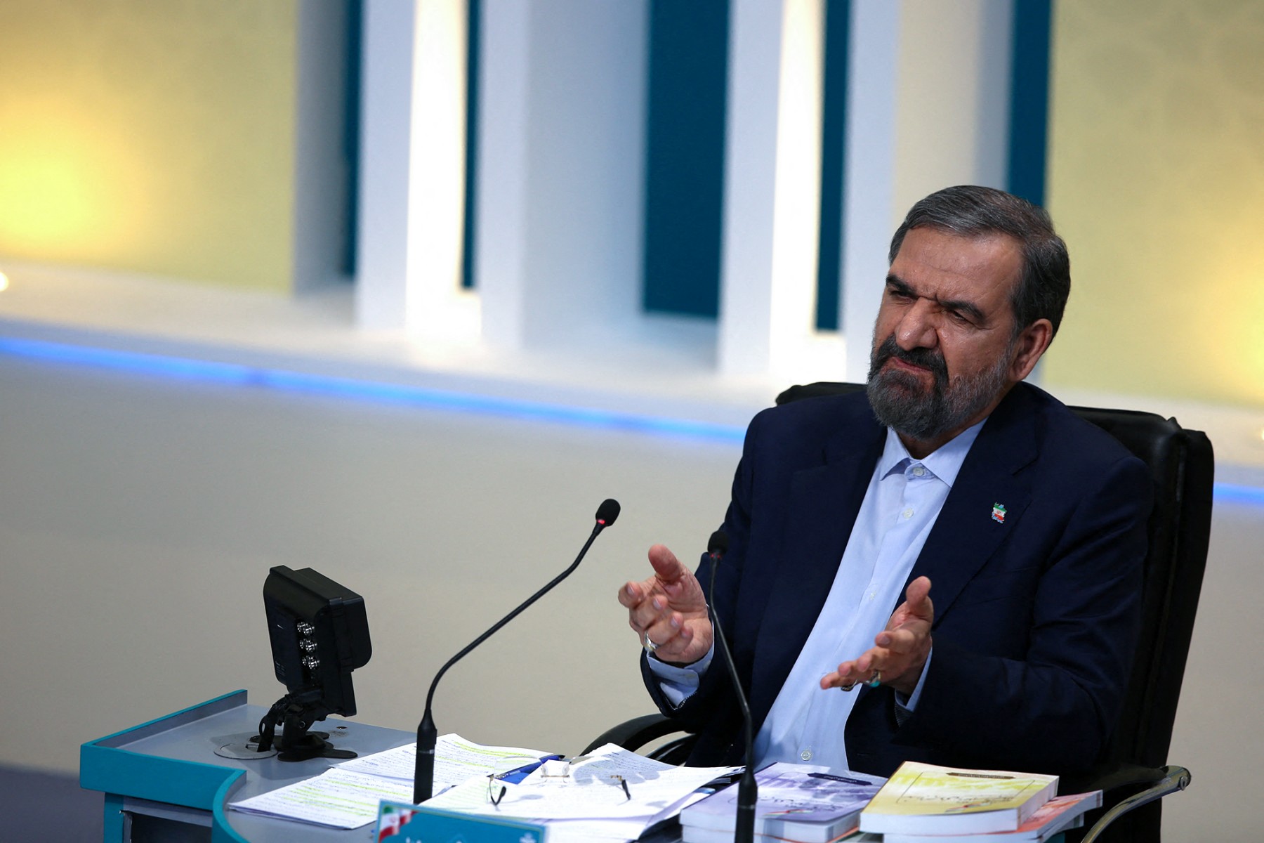 iran politics vote debate