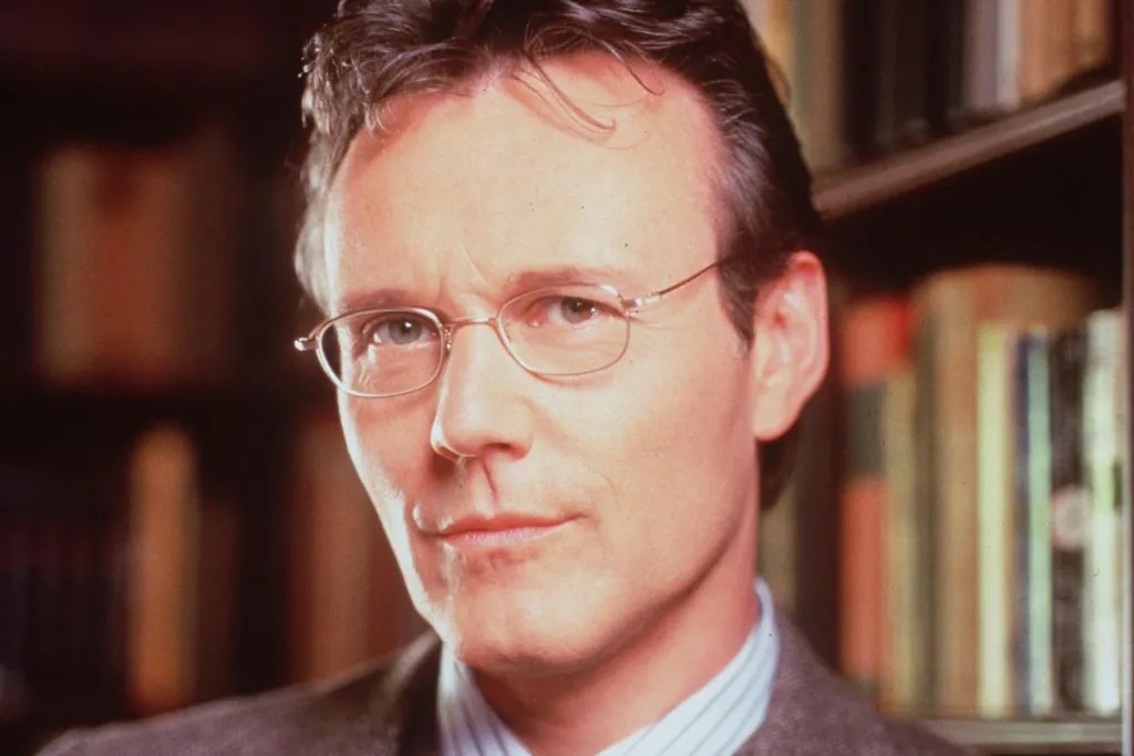 Ator ficou conhecido mundialmente como Rupert Giles em “Buffy, a Caça-Vampiros”
