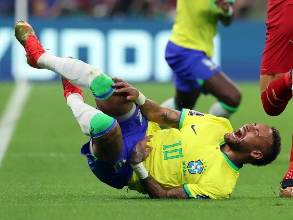 Neymar disse que fica triste por existirem pessoas que não gostam dele
