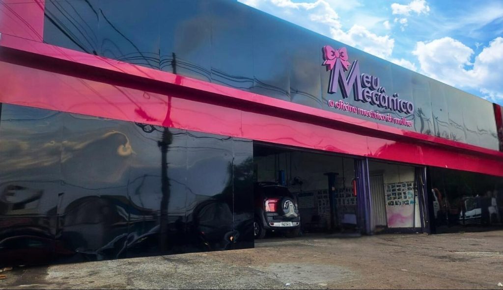 Da oficina mecânica à confeitaria, mulheres se reinventam no