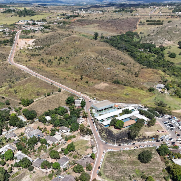 com investimento de r$ 2,9 milhões, gdf leva asfalto ao acesso da escola do incra 9 (1)