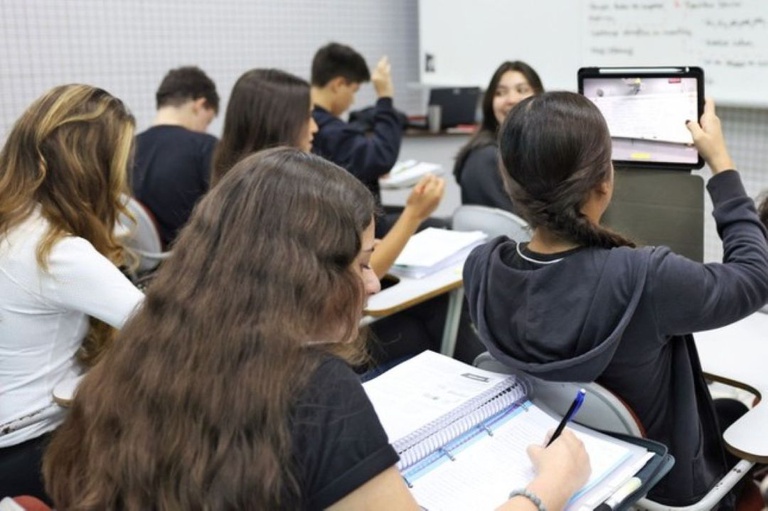 Milhões de estudantes fazem prova da 1ª fase da 21ª Obmep