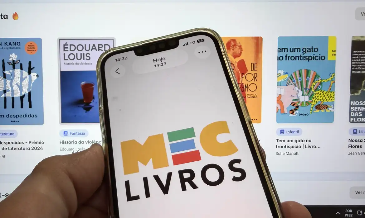 MEC Livros soma 468 mil acessos e revela títulos mais lidos