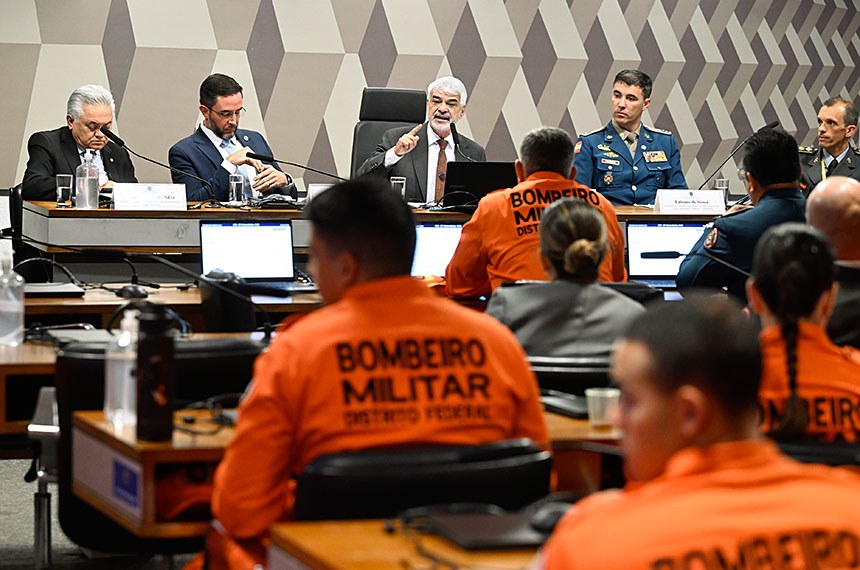 Senado discute uso de emendas da saúde em atendimentos dos b
