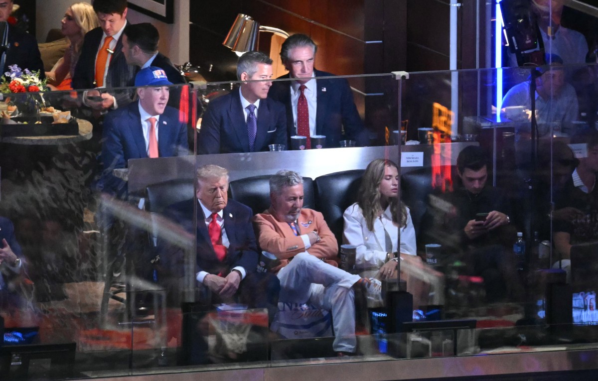 us politics trump basket nba finals