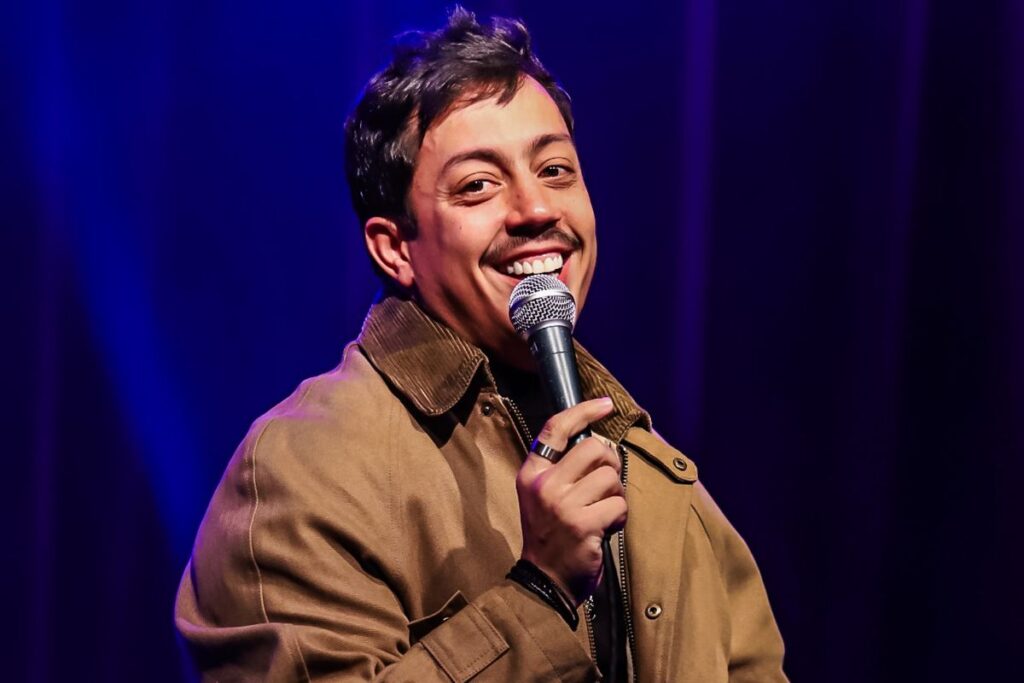 Depois de 260 apresentações, 127 cidades e milhares de gargalhadas, A Ignorância É Uma Dádiva chega ao fim como um dos maiores fenômenos recentes do humor brasileiro.