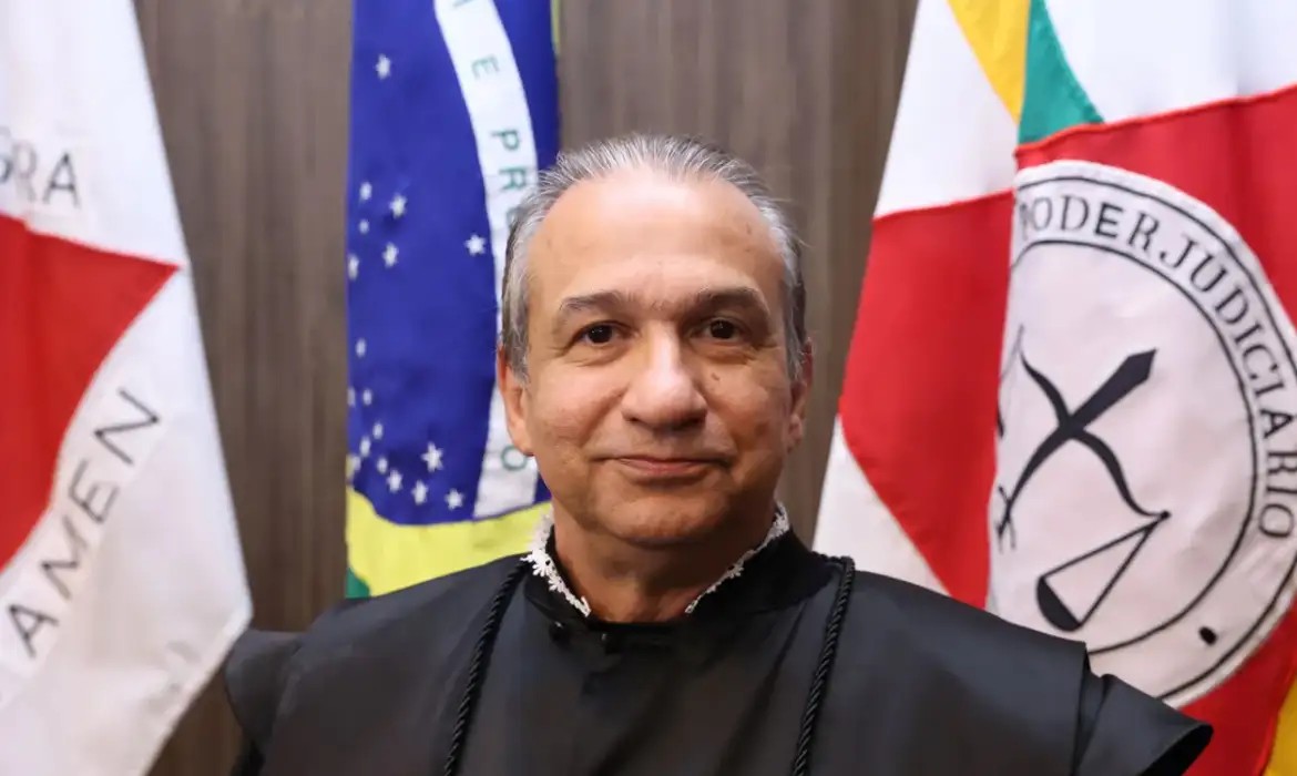 CNJ abre PAD contra desembargador Magid Láuar por crimes sex
