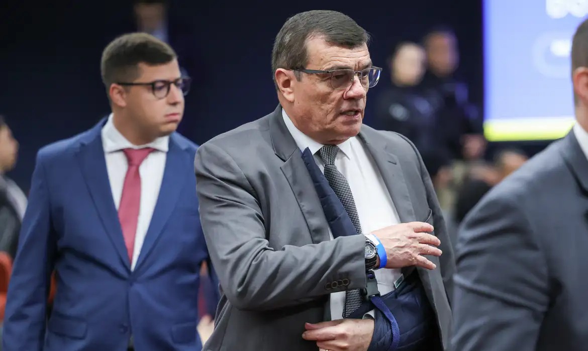 Moraes autoriza que general Paulo Sérgio, condenado na trama