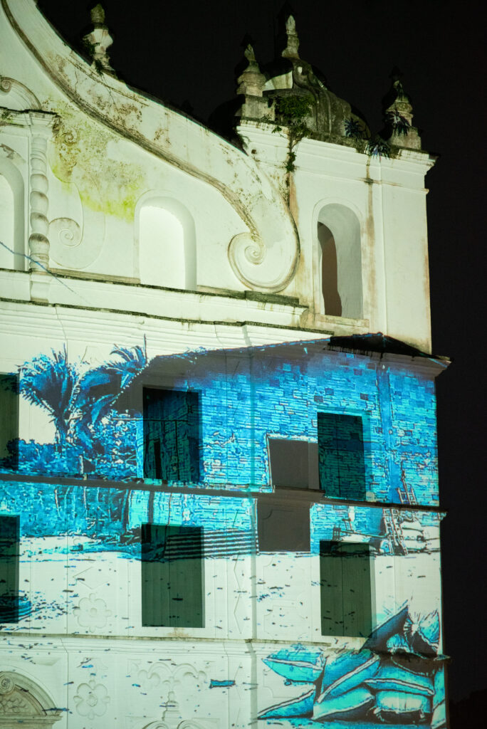 Mais de 4 mil m² de projeções, dez artistas selecionados e centenas de pessoas impactadas. Agora, o acervo da Mostra MAPA ganha nova vida em Brasília.