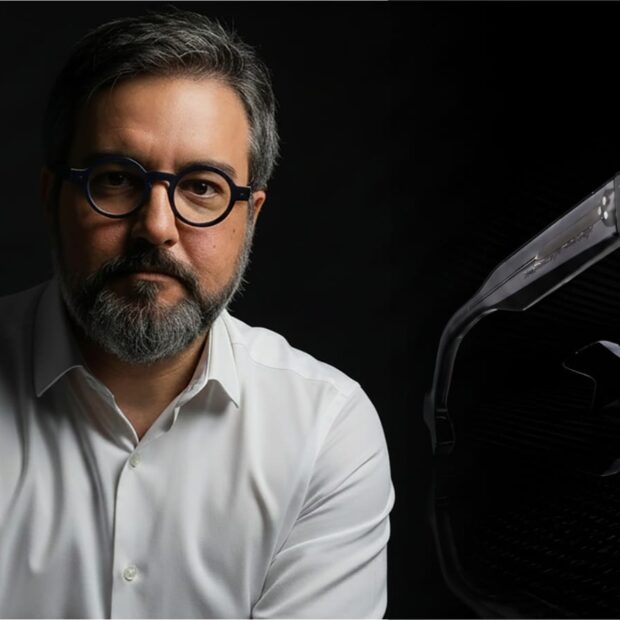 Designer óptico Filipe Diniz disputa prestigiado prêmio internacional de óculos na China O criador foi selecionado para a prestigiada competição asiática que reconhece os maiores talentos do setor