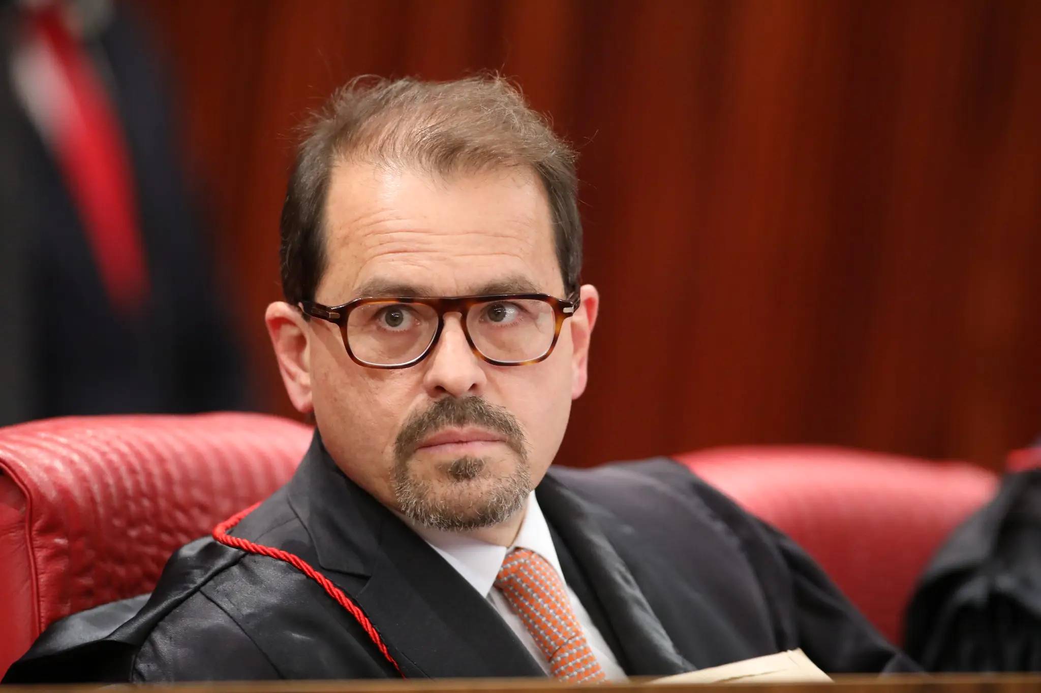 floriano de azevedo marques neto