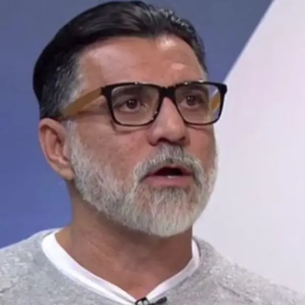 Ricardo Rocha foi detido no Aeroporto do Galeão antes de embarcar para os Estados Unidos, onde participaria da cobertura da Copa do Mundo. - Reprodução Instagram