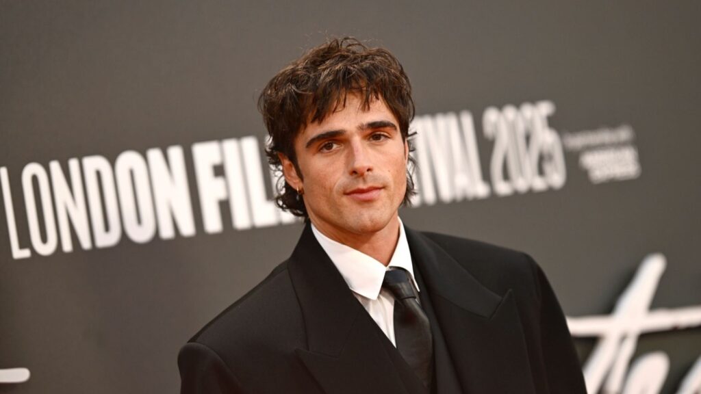Conhecido por produções como Priscilla e Saltburn, Jacob Elordi voltou ao centro das atenções após o vídeo viralizar nas redes sociais. - Reprodução Instagram