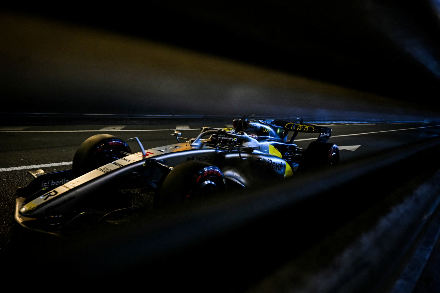 auto prix f1 mon practice