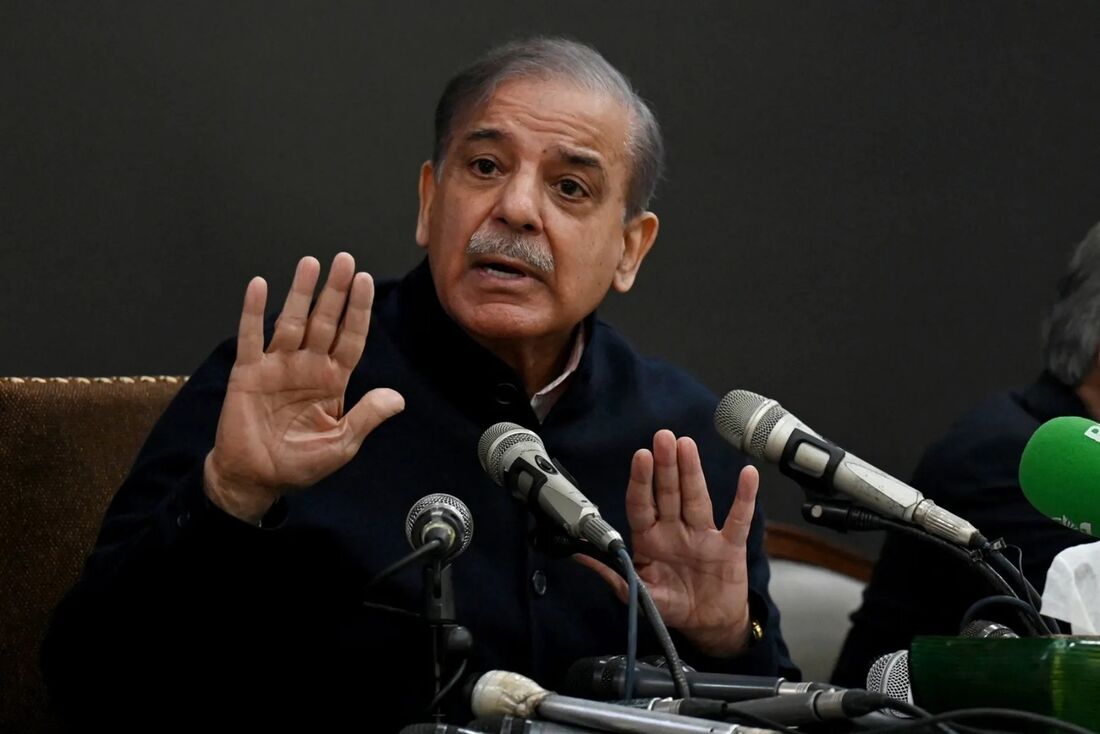 Primeiro-ministro paquistanês, Shehbaz Sharif - Foto: Arif ALi/AFP/Getty Images