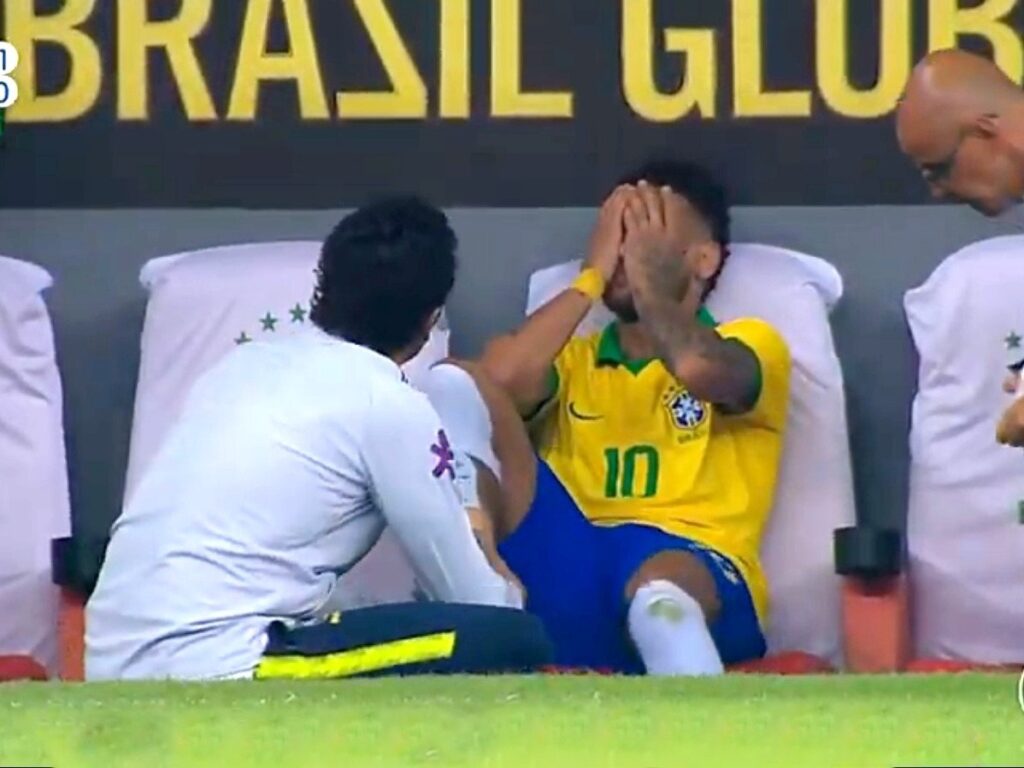 O camisa 10 está fora da estreia do Brasil na Copa do Mundo contra o Marrocos, no sábado (13)