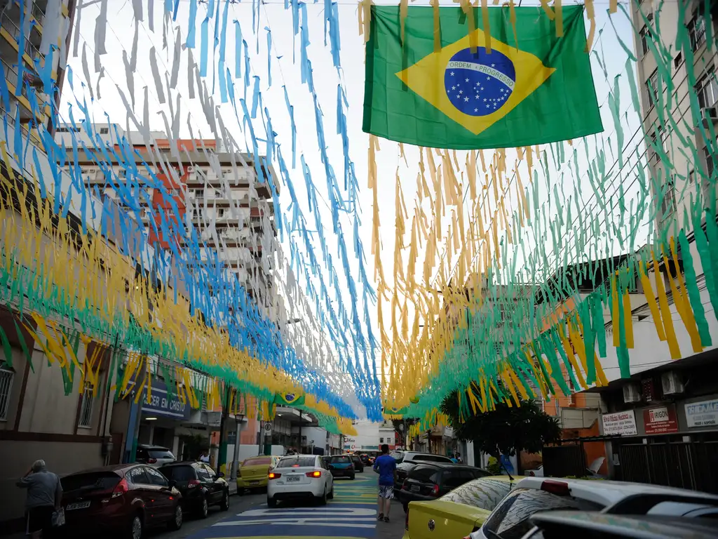 913258 agencia brasil rj rua decorada copa do mundo tng9246