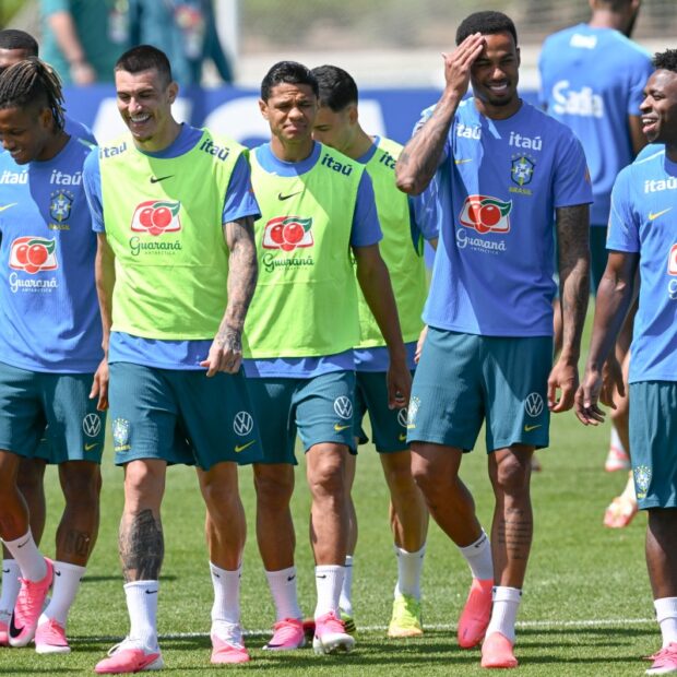 fbl wc 2026 training bra