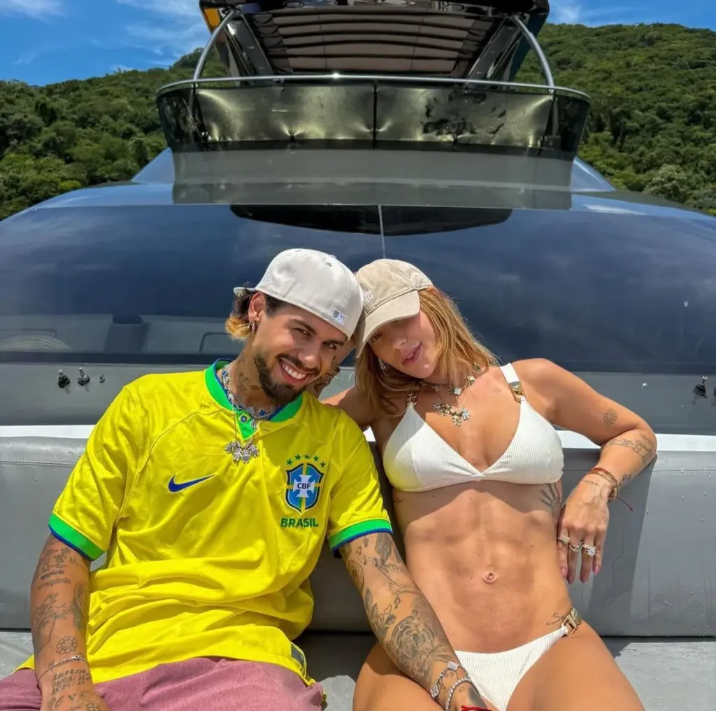 A mudança de Zé Felipe para uma nova mansão no Aldeia do Vale movimentou fãs e páginas de fofoca nas redes sociais.