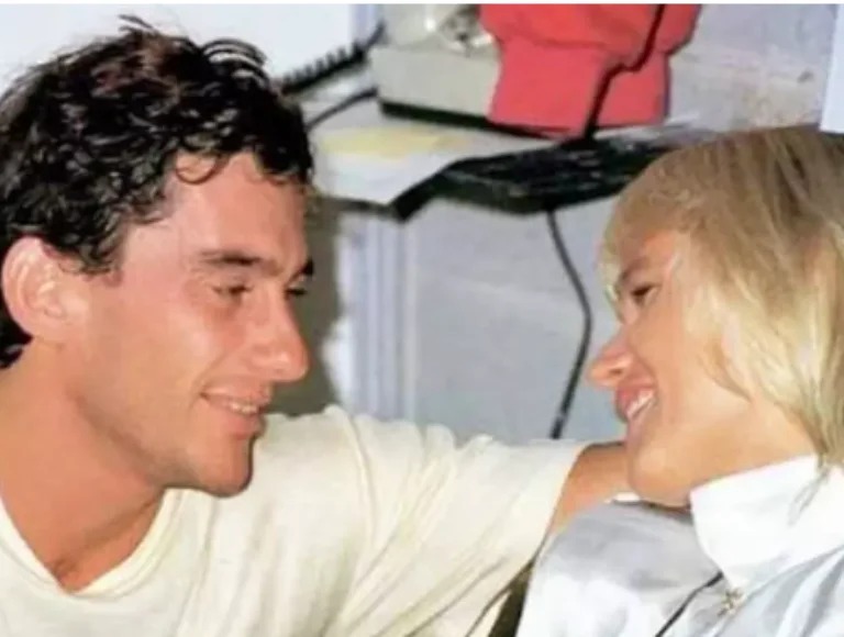 Xuxa Meneghel reagiu ao registro e chamou o piloto pelo apelido carinhoso Beco