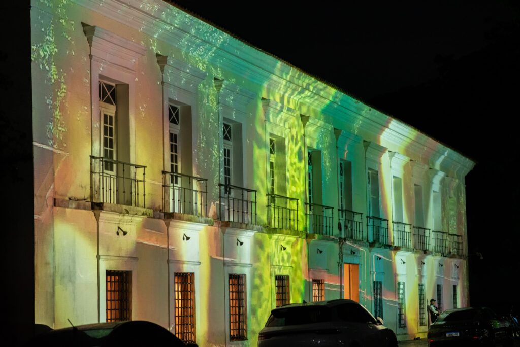 Arte, memória e tecnologia se encontram na Casa da Cultura da América Latina entre os dias 9 e 31 de julho. - Créditos: Estúdio Estilingue
