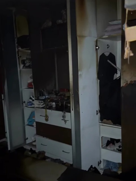 Brunno Danese mostrou o quarto destruído pelas chamas nas redes sociais