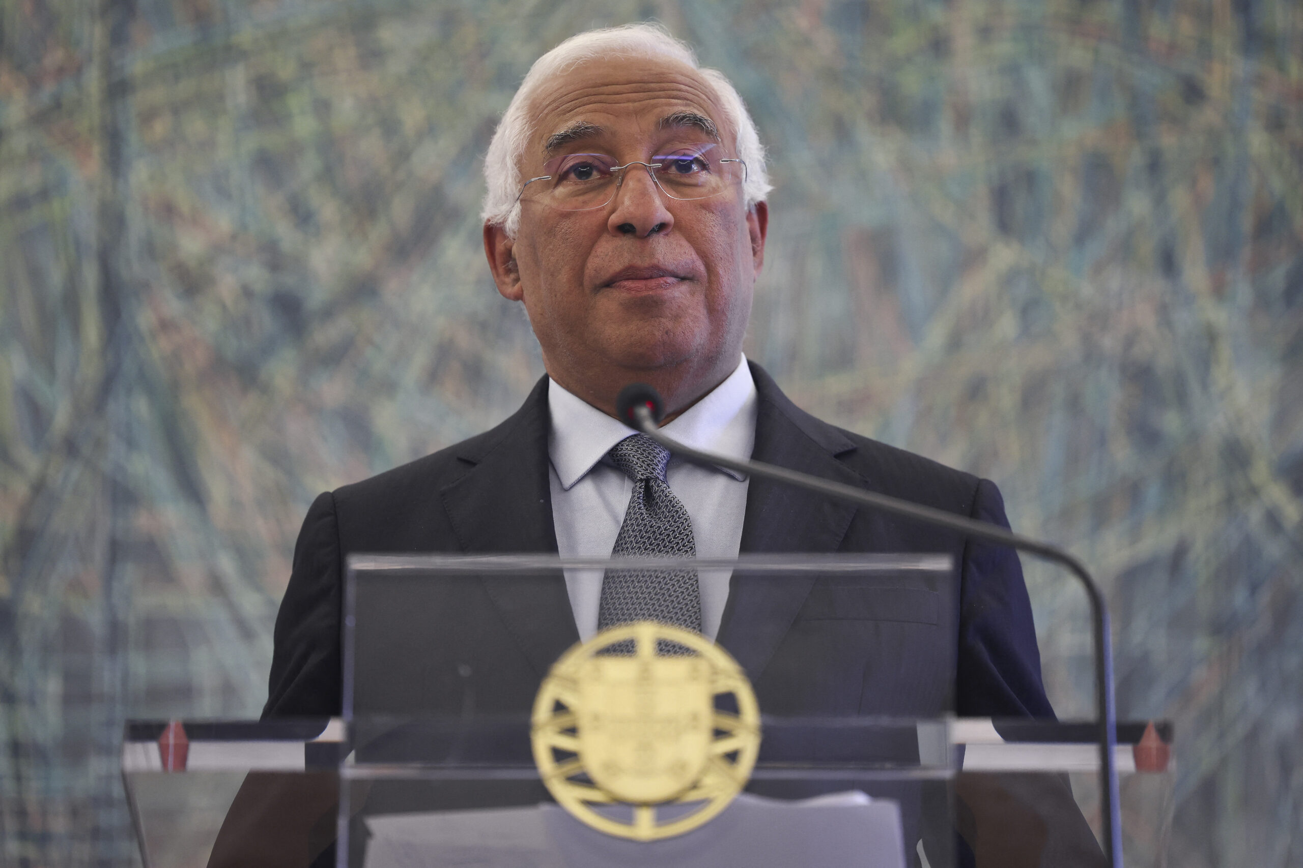 portugal politics corruption resignation