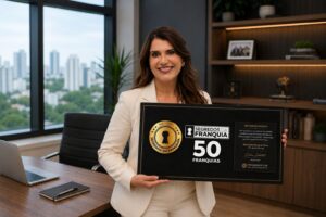 Do Brasil para o mundo. A advogada Aline Spala tem ajudado empresas a transformarem conhecimento, metodologia e gestão em redes de franquias preparadas para crescer em escala internacional.