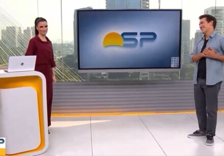 Alessandro Jodar tentou falar croata ao vivo e acabou levando uma resposta que derrubou o estúdio na risada.