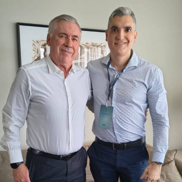 carlo ancelotti e professor portugues