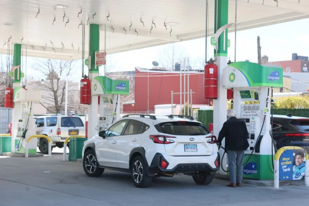 afp 20260317 2267071840 v1 midres gaspricesjumptohighestlevelssince2023asconfli 1024x683