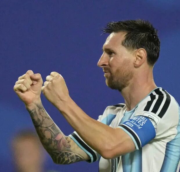 messi comemora gol marcado pela argentina sobre a argelia na estreia da copa do mundo scaled aspect ratio 512 320 4