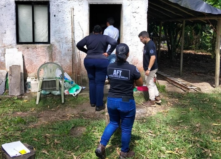 mte resgata trabalhador de 64 anos no pará