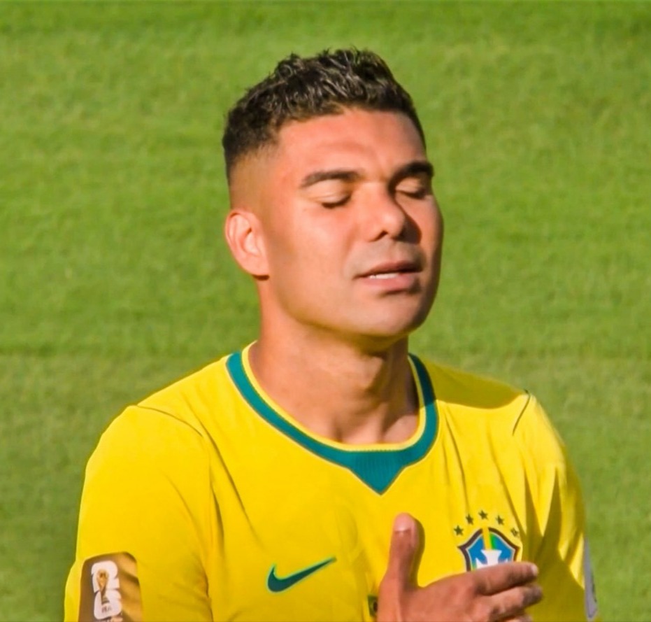 casemiro hino nacional