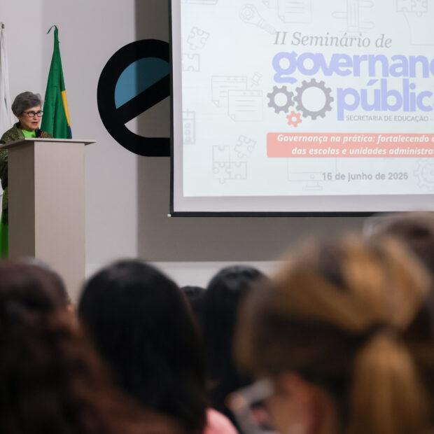 capa.iigovpub.felipedenoronha (1)
