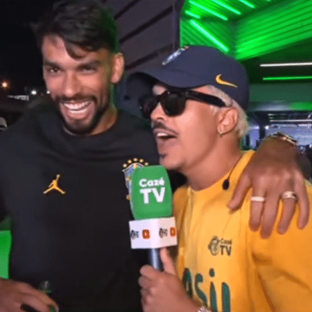 chico moedas em entrevista com o meia lucas paqueta durante o copazona na cazetv 1781990369814 v2 450x450