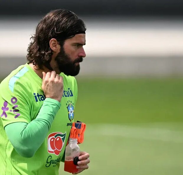 alisson selecao 2 scaled aspect ratio 512 320