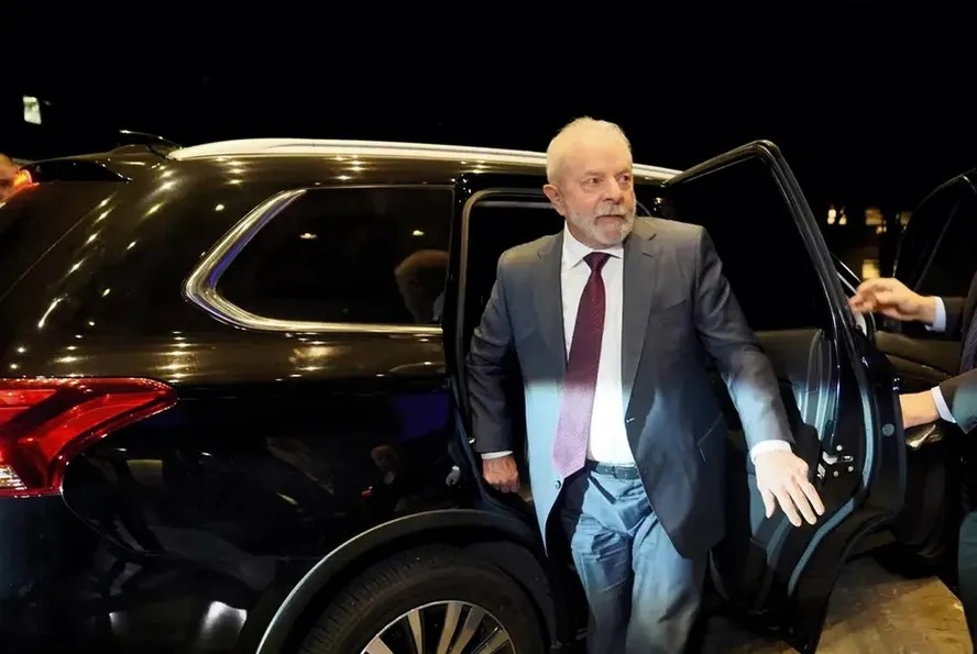 Portaria do GSI publicou “Fulano de Tal” e “Cicrano de Tal” como assistentes da segurança de Lula