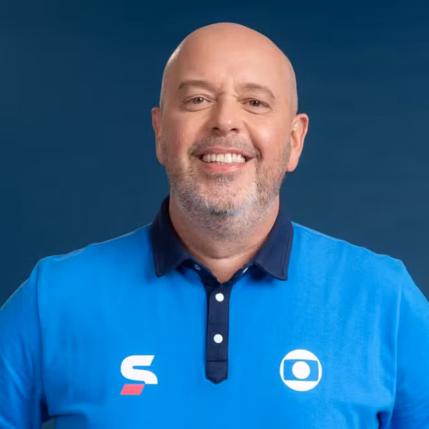 Após preocupar telespectadores ao passar mal durante uma entrada ao vivo no Encontro, Alex Escobar apareceu nas redes para tranquilizar os fãs e garantir que está bem.