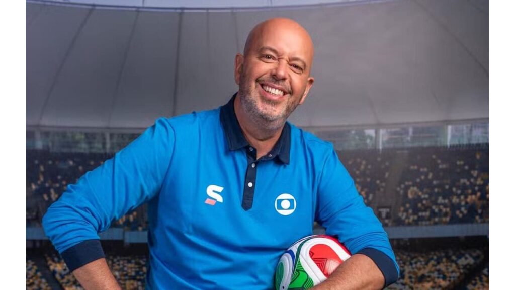 O susto passou. Depois de ser hospitalizado nos Estados Unidos durante a cobertura da Copa do Mundo, Alex Escobar garantiu que está sem sintomas e pronto para voltar à rotina.
