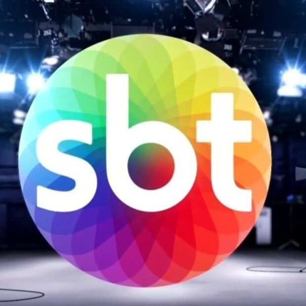 O SBT prepara uma nova novela adulta para 2027 e já começou a recontratar profissionais da dramaturgia.