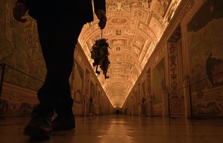 afp 20240215 34jb3nn v3 highres topshotitalymuseumculturevaticansistinereligion