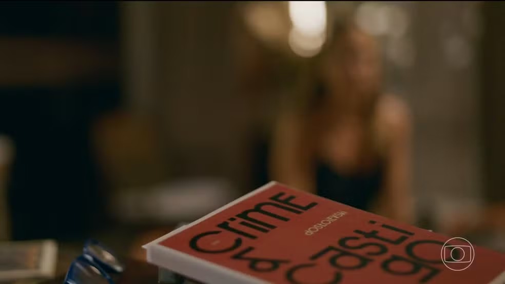“Crime e Castigo” conecta temas como culpa, moralidade e assassinato ao mistério da novela