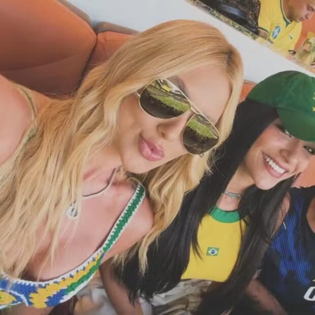 Virginia Fonseca acompanhou Brasil x Escócia no camarote ao lado da mãe de Vini Jr