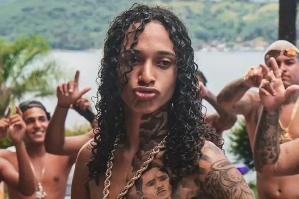 Rapper Oruam, foragido, tem tuberculose grave