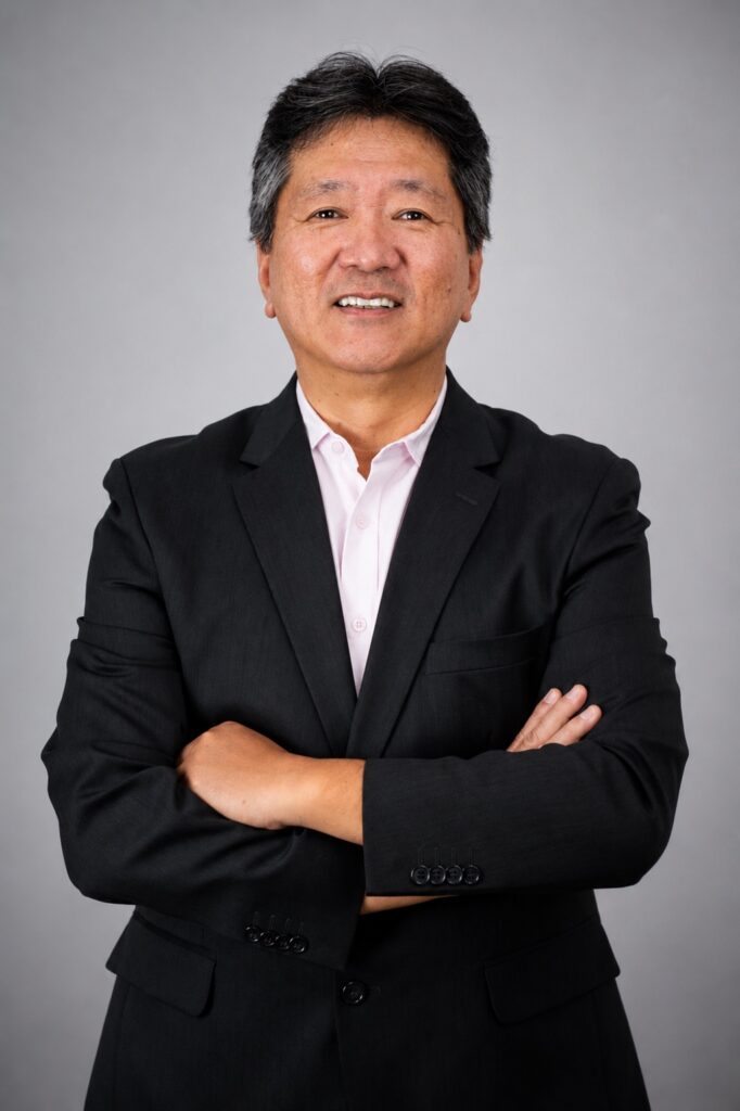 Especialista em desenvolvimento mental, Hugo Miyazaki defende a importância de desacelerar e criar momentos de conexão consigo mesmo (Divulgação Pessoal).