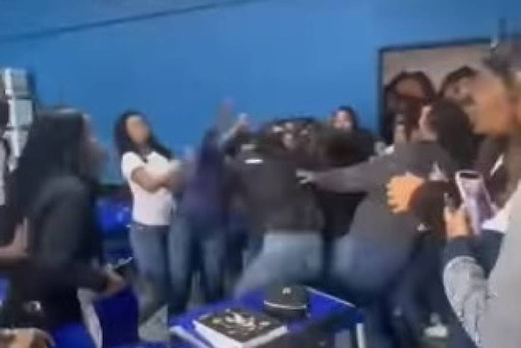 agressões a adolescente em escola no rio p