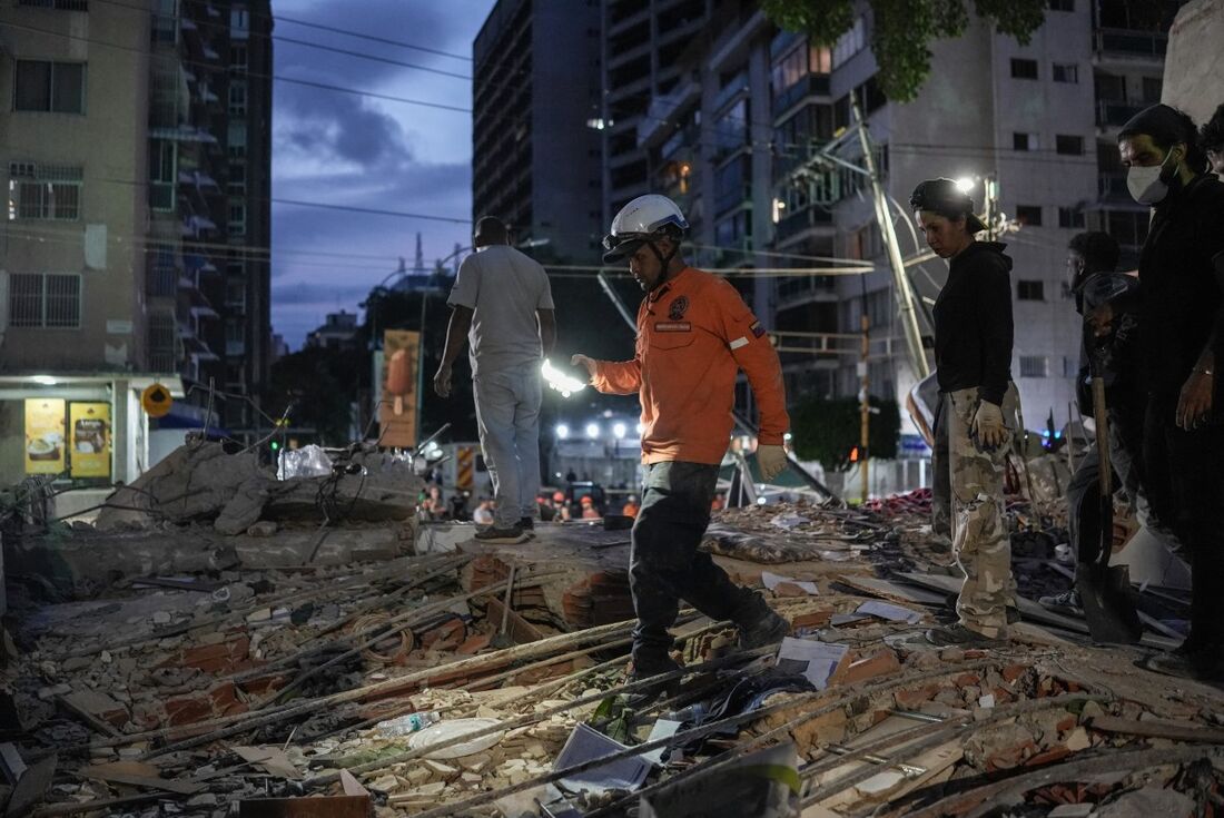 afp 20260625 b8a72l9 v1 midres venezuelaearthquake 1