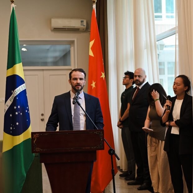 Brasil abre posto tributário na China