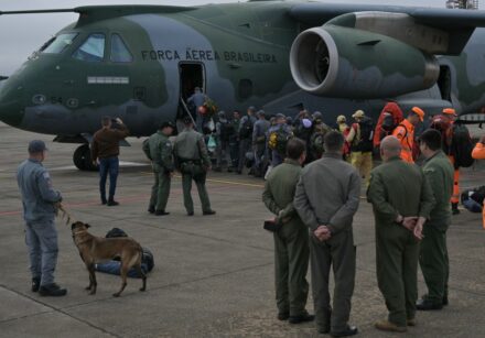 brazil venezuela earthquake aid